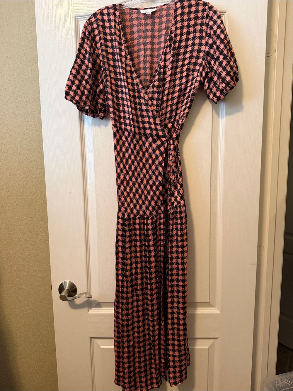 Topshop Pink and Black Houndstooth Wrap Maxi Dress